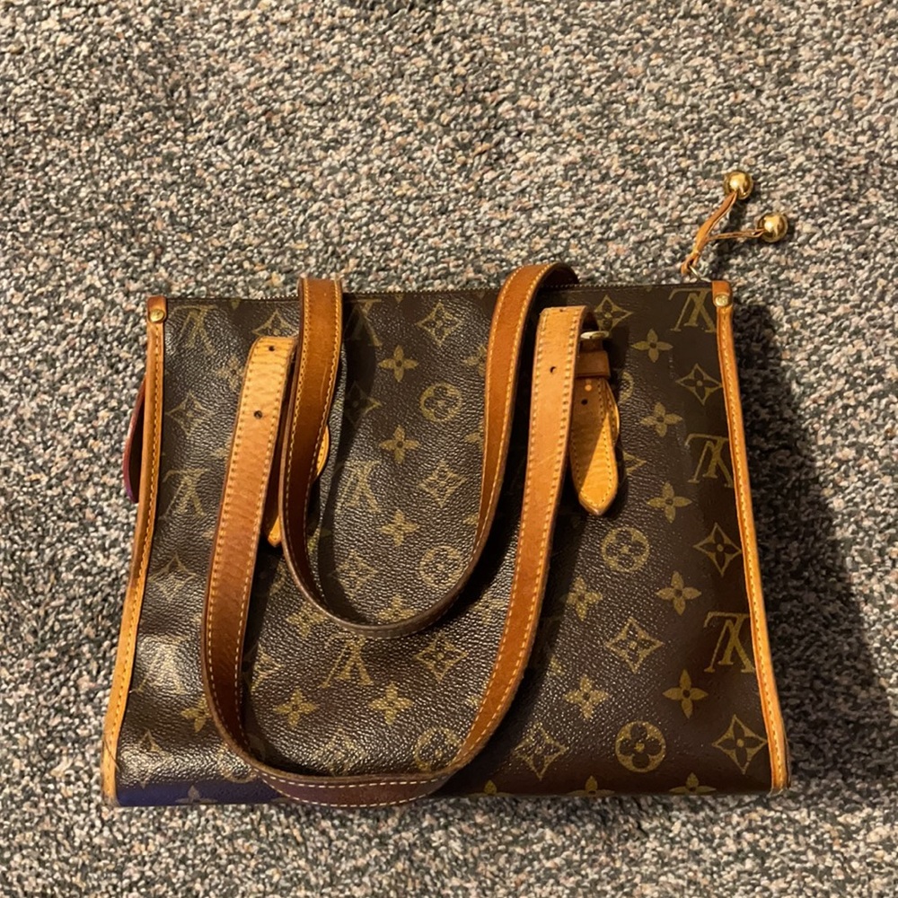 Louis Vuitton Popincourt Haut - Picture 13 of 17